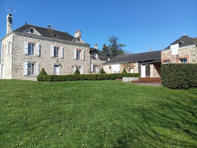 /international/fr/mayenne-pays-de-la-loire-310100087492/