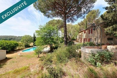 /international/fr/lambesc-provence-alpes-cote-d-azur-310100498826/