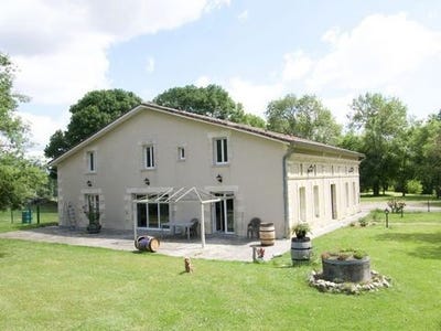 /international/fr/st-christoly-de-blaye-aquitaine-310100861338/?lang=zh-tw