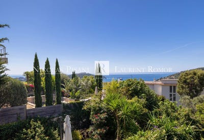 /international/fr/villefranche-sur-mer-provence-alpes-cote-d-azur-310108997347/