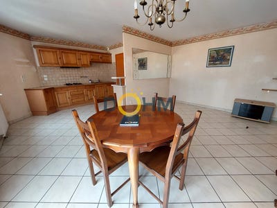 /international/fr/monistrol-sur-loire-auvergne-310108594757/