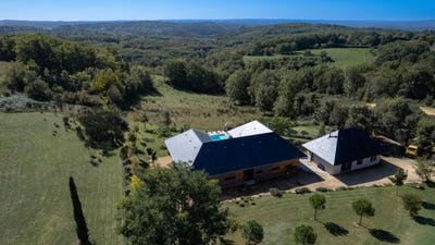 /international/fr/gourdon-midi-pyrenees-310108602577/?lang=it