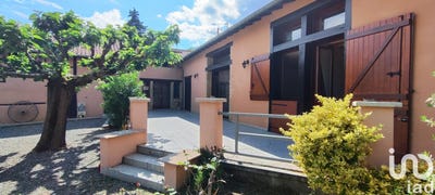 /international/fr/lalouret-laffiteau-midi-pyrenees-120092974041/?lang=en