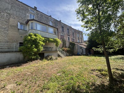 /international/fr/chatillon-sur-seine-burgundy-310109641995/