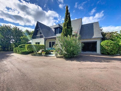 /international/fr/feneu-pays-de-la-loire-310110070875/