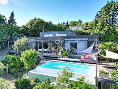 /international/fr/lodeve-languedoc-roussillon-310108128205/