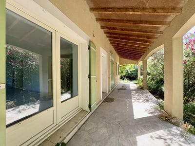 /international/fr/roquemaure-midi-pyrenees-310107150032/