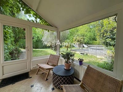 /international/fr/paron-burgundy-310106054528/