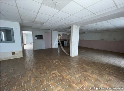 /international/fr/fontenay-le-comte-pays-de-la-loire-310110201517/