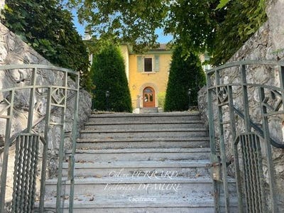 /international/fr/collonges-sur-saleve-rhone-120094745501/?lang=en