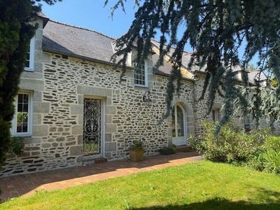 /international/fr/languenan-brittany-310108648736/
