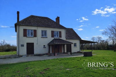 /international/fr/auxais-la-basse-normandie-310106223220/
