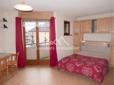 /international/fr/thones-rhone-310108591139/
