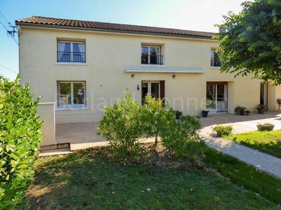 /international/fr/sauze-vaussais-charente-310100650442/