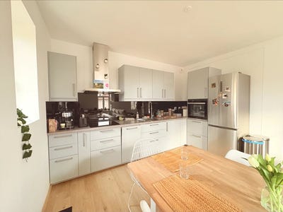 /international/fr/49-rue-robert-schuman-scy-chazelles-lorraine-310105695931/