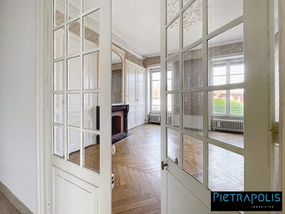 /international/fr/villefranche-sur-saone-rhone-310107625294/