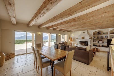 /international/fr/les-adrets-de-l-esterel-hh-15659264-les-adrets-de-l-esterel-provence-alpes-cote-d-azur-310100958412/?lang=fr
