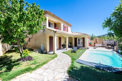 /international/fr/marseille-provence-alpes-cote-d-azur-310108402364/
