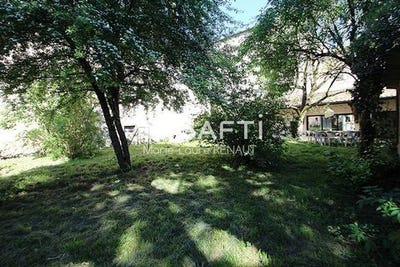 /international/fr/graulhet-midi-pyrenees-310107274873/
