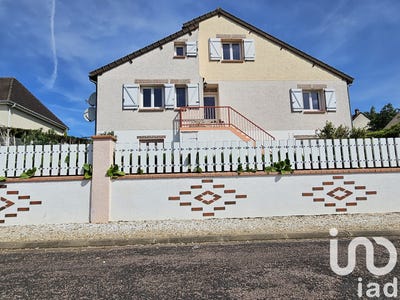 /international/fr/fontaine-la-gaillarde-burgundy-310100105516/