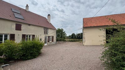 /international/fr/la-charite-sur-loire-burgundy-310101514634/?lang=zh-cn