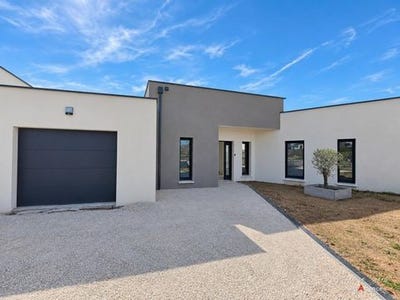 /international/fr/cholet-pays-de-la-loire-310110341456/