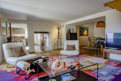 /international/fr/grignan-rhone-310105833020/