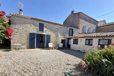 /international/fr/villefagnan-charente-310108265072/