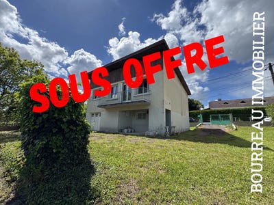 /international/fr/joigny-burgundy-310119313289/