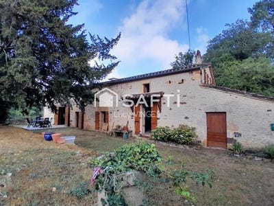/international/fr/frayssinet-le-gelat-midi-pyrenees-310109405297/