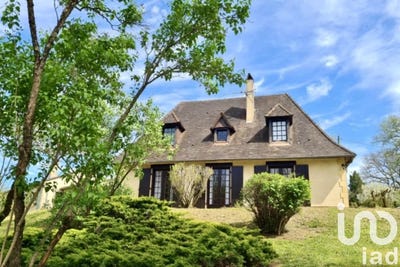 /international/fr/cenac-et-saint-julien-aquitaine-310101106670/