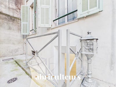 /international/fr/nice-provence-alpes-cote-d-azur-310108240682/