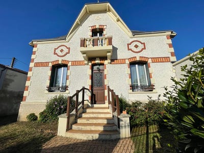 /international/fr/maintenon-centre-val-de-loire-310101229670/?lang=zh-cn