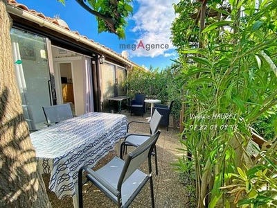 /international/fr/gruissan-languedoc-roussillon-310107978056/