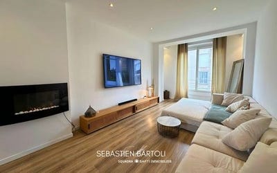/international/fr/l-ile-rousse-corsica-310104043407/