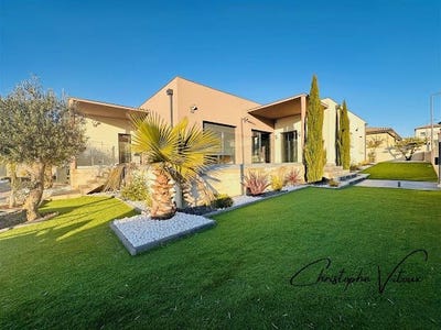 /international/fr/palaja-languedoc-roussillon-310101105935/