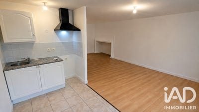 /international/fr/saint-gervais-sur-roubion-rhone-310109219937/