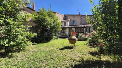 /international/fr/lavaur-midi-pyrenees-310108564938/