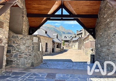 /international/fr/esquieze-sere-midi-pyrenees-310108784878/