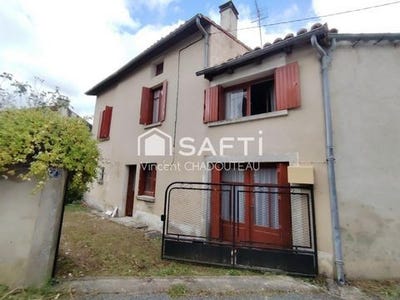 /international/fr/saint-amant-de-boixe-charente-310104802523/
