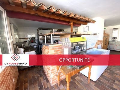 /international/fr/saintes-maries-de-la-mer-provence-alpes-cote-d-azur-310100954035/?lang=fr