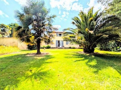 /international/fr/port-saint-pere-pays-de-la-loire-310099975202/
