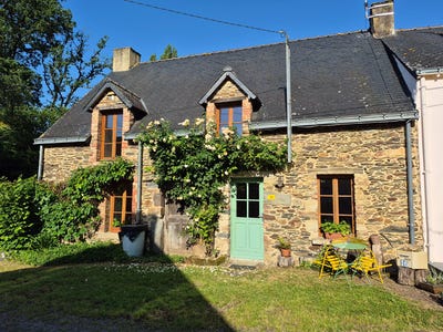 /international/fr/pleucadeuc-brittany-310107623662/