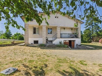 /international/fr/availles-limouzine-charente-310100742927/?lang=en