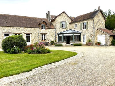 /international/fr/orphin-ile-de-france-310101229495/