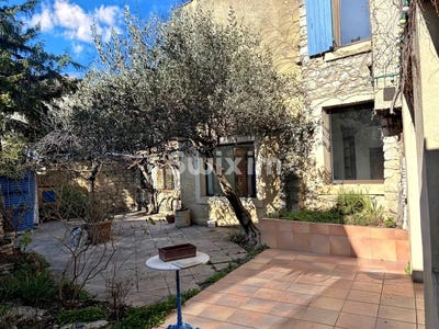 /international/fr/grignan-rhone-310108088168/