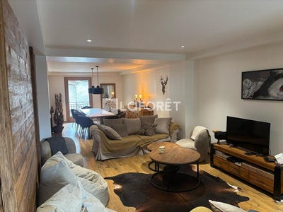 /international/fr/peisey-nancroix-les-arcs-rhone-310101497388/?lang=en