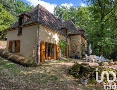 /international/fr/la-roque-gageac-aquitaine-310101157781/