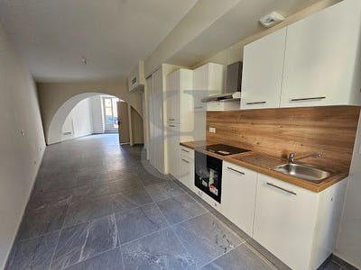 /international/fr/orange-provence-alpes-cote-d-azur-310099213151/