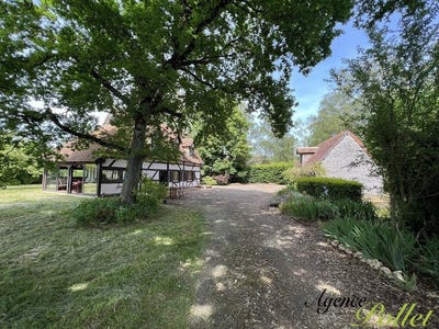 /international/fr/vailly-sur-sauldre-centre-val-de-loire-310108790391/